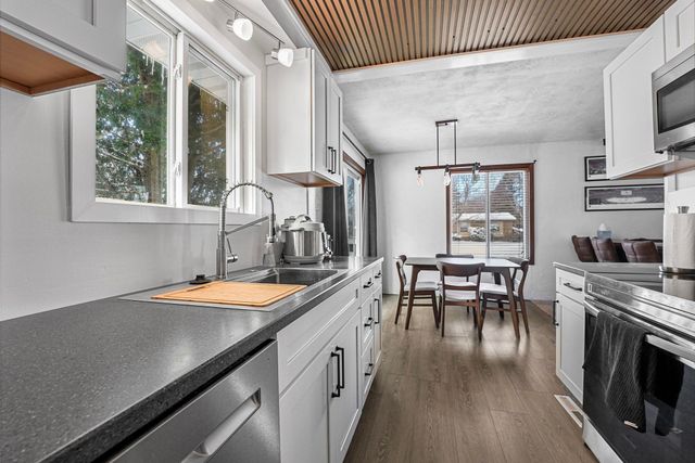 1386 Silverwood Drive, Traverse City, MI 49685