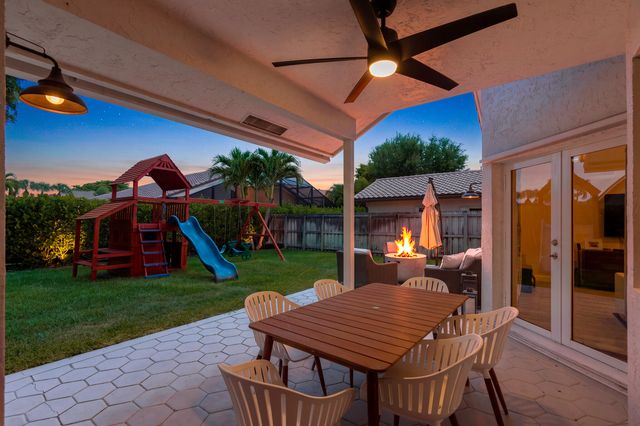 23173 L'Ermitage Circle, Boca Raton, FL 33433
