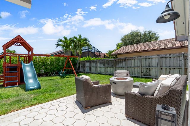23173 L'Ermitage Circle, Boca Raton, FL 33433