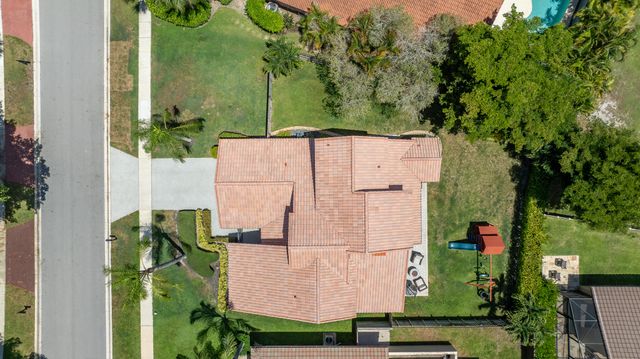 23173 L'Ermitage Circle, Boca Raton, FL 33433