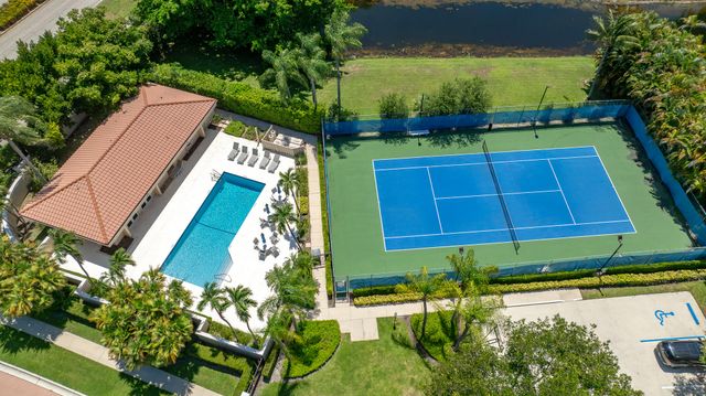 23173 L'Ermitage Circle, Boca Raton, FL 33433