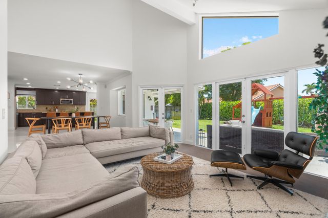 23173 L'Ermitage Circle, Boca Raton, FL 33433