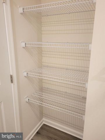 28 MULBERRY LN, Clementon, NJ 08021