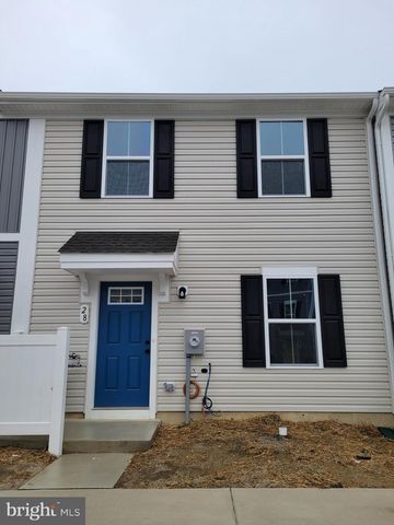 28 MULBERRY LN, Clementon, NJ 08021