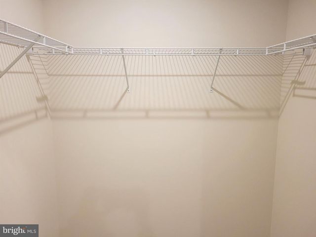 28 MULBERRY LN, Clementon, NJ 08021