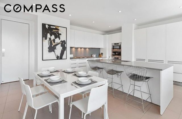 255 E 74th St Apt 27A, New York City, NY 10021