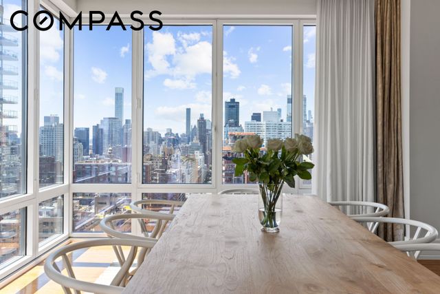 255 E 74th St Apt 27A, New York City, NY 10021