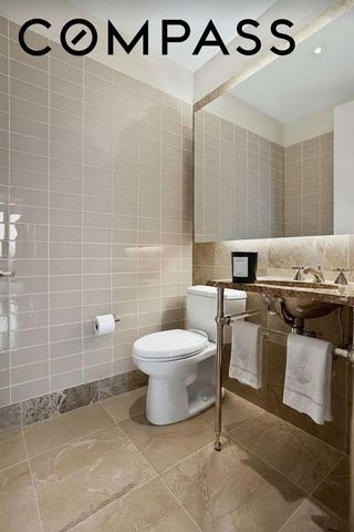 255 E 74th St Apt 27A, New York City, NY 10021