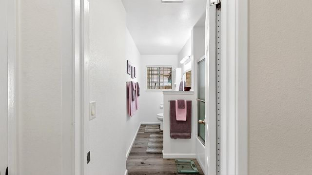 2140 Rochelle Ave, Turlock, CA 95382