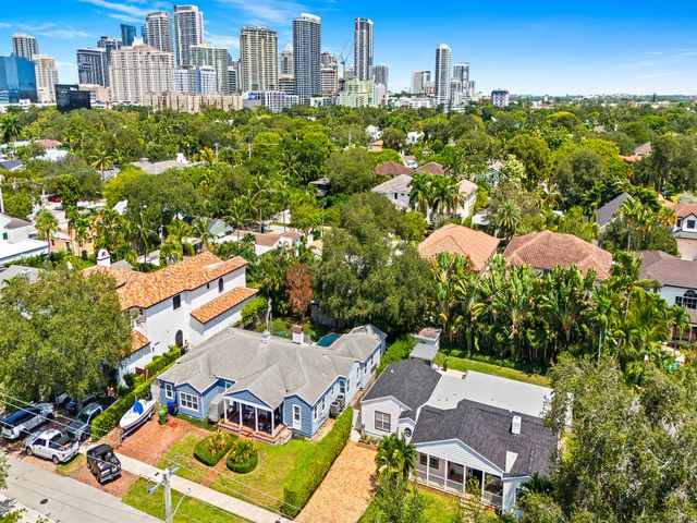 1001 SE 10th Street, Fort Lauderdale, FL 33316
