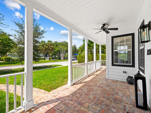 1001 SE 10th Street, Fort Lauderdale, FL 33316