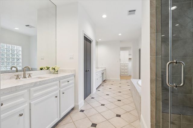 3958 W Alabama Street, Houston, TX 77027