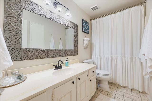1645 W Sam Houston Parkway S, Houston, TX 77042