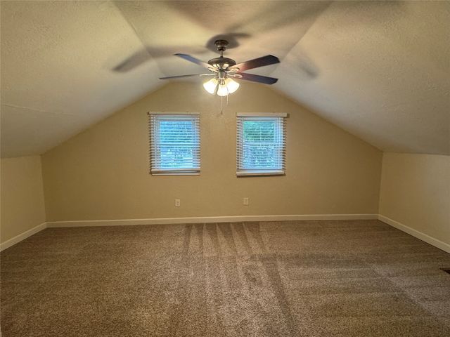 1115 1/2 Locust Street, West Des Moines, IA 50265