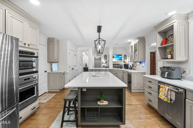428 Broadmoor Way, Clayton, NC 27520