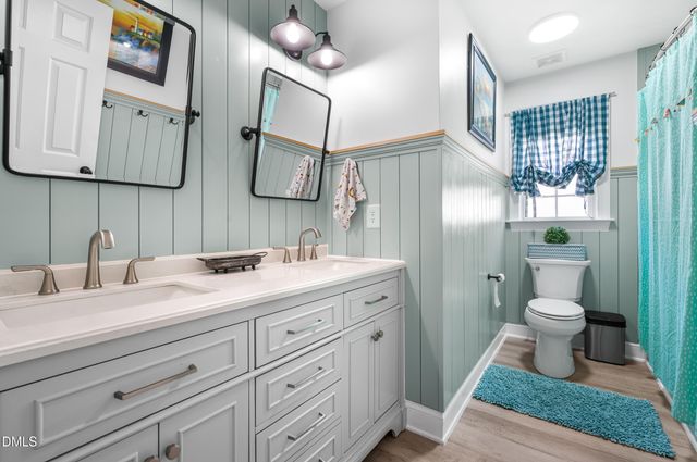 428 Broadmoor Way, Clayton, NC 27520