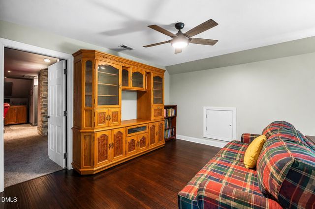 428 Broadmoor Way, Clayton, NC 27520