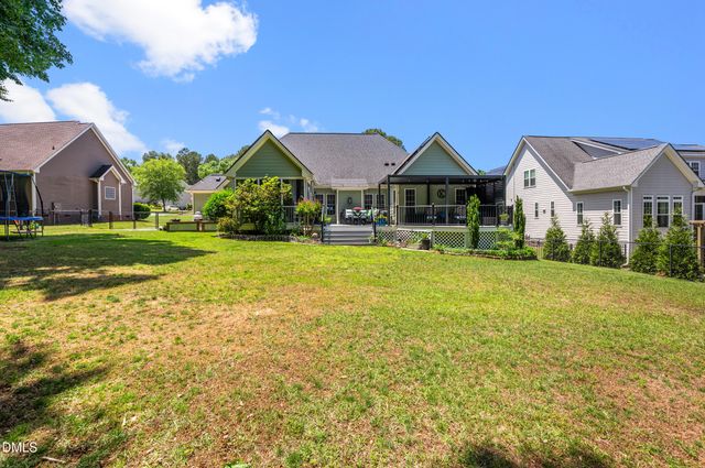 428 Broadmoor Way, Clayton, NC 27520
