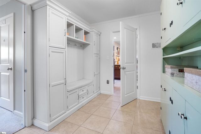 6 Colvin Road, Greenville, SC 29615