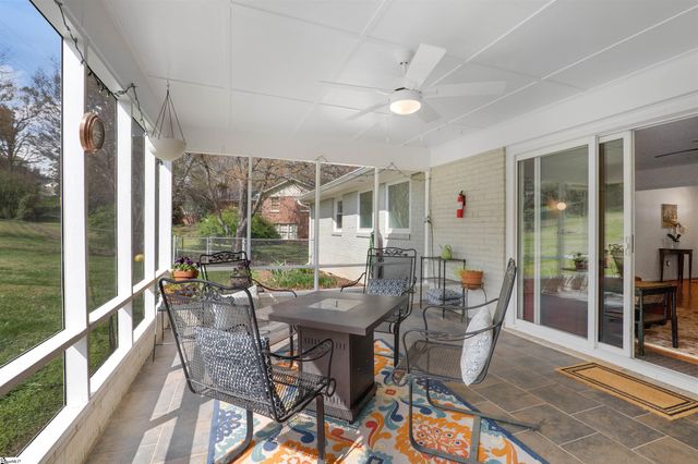 6 Colvin Road, Greenville, SC 29615