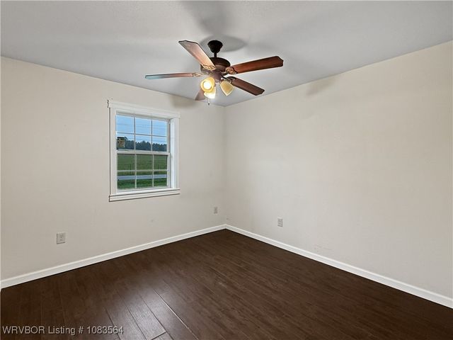 840 8th Street, Waldron, AR 72958