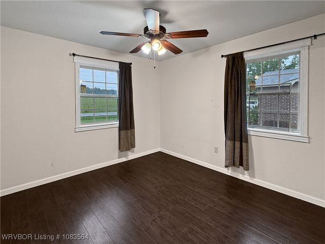 840 8th Street, Waldron, AR 72958