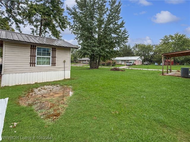 840 8th Street, Waldron, AR 72958