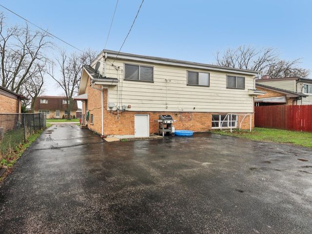 12219 S Avers Avenue, Alsip, IL 60803