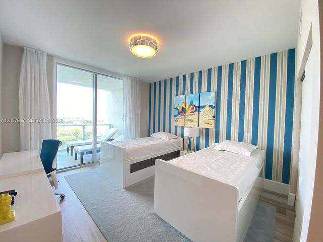 17301 Biscayne Blvd 1808, North Miami Beach, FL 33160