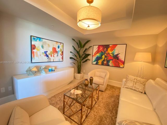 17301 Biscayne Blvd 1808, North Miami Beach, FL 33160