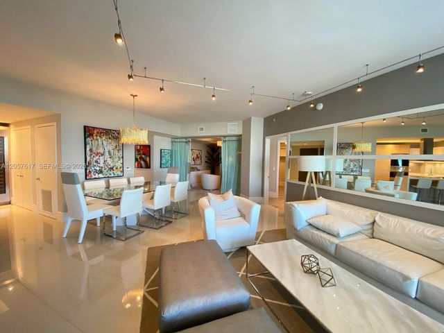 17301 Biscayne Blvd 1808, North Miami Beach, FL 33160