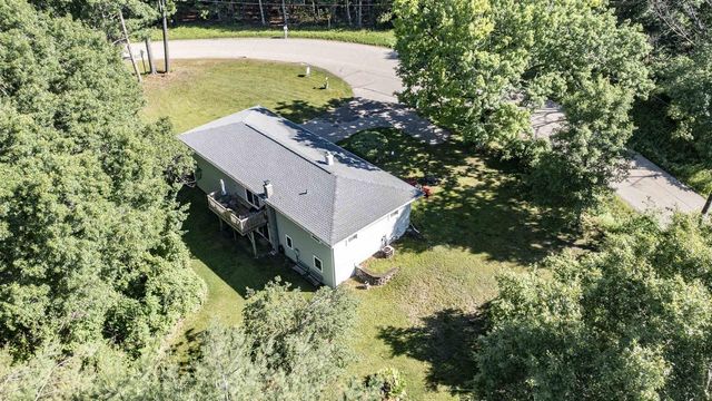 N2375 SMITH ROAD, Waupaca, WI 54981