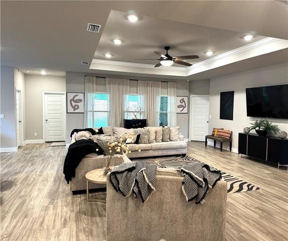 2326 Marigold E Loop, Semmes, AL 36575