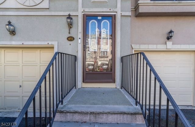 451 Hartford Dr, Nutley Twp., NJ 07110