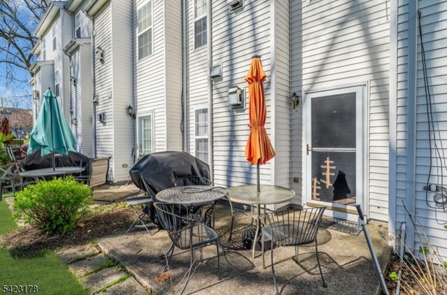 451 Hartford Dr, Nutley Twp., NJ 07110