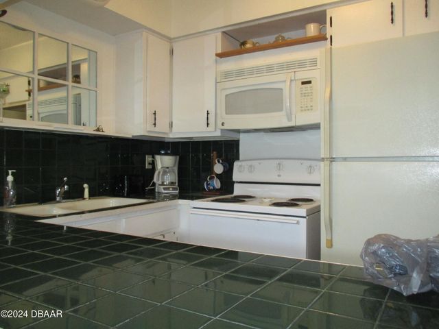 1429 N Atlantic Ave Unit 236, Daytona Beach, FL 32118