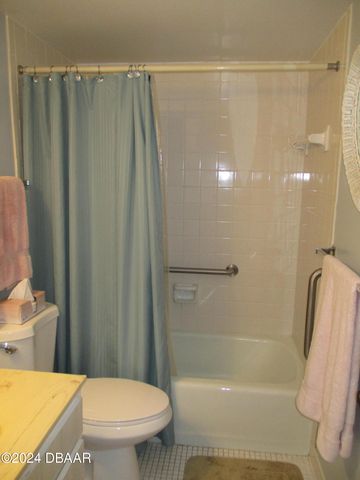 1429 N Atlantic Ave Unit 236, Daytona Beach, FL 32118