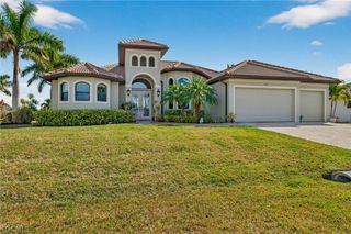 1236 NE 40th ST, Cape Coral, FL 33909