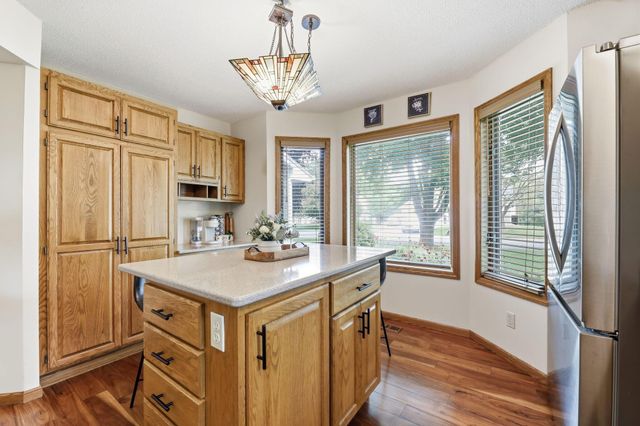 4067 Stockdale Drive, Vadnais Heights, MN 55127