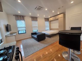 9 Sixth 9, Chelsea, MA 02150
