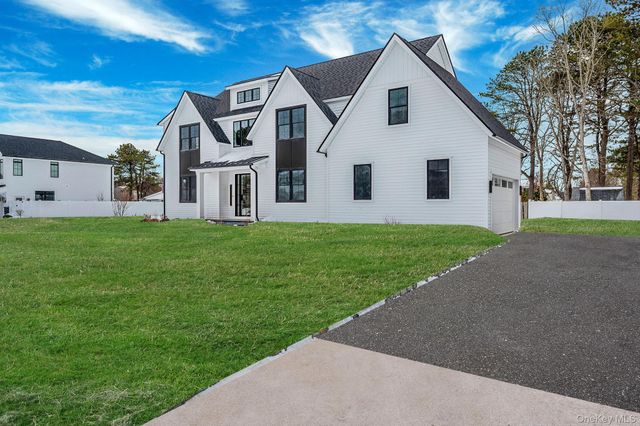 458 Harrison Avenue, Miller Place, NY 11764