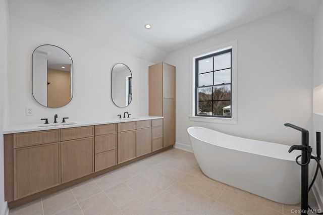 458 Harrison Avenue, Miller Place, NY 11764