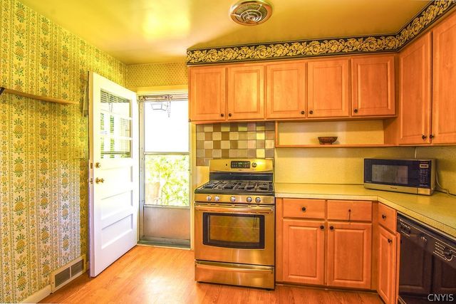115 Huntington Road, Onondaga, NY 13219