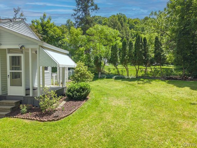 115 Huntington Road, Onondaga, NY 13219