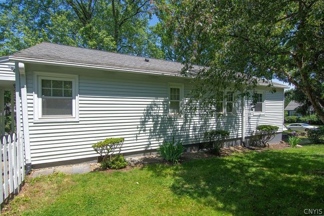 115 Huntington Road, Onondaga, NY 13219
