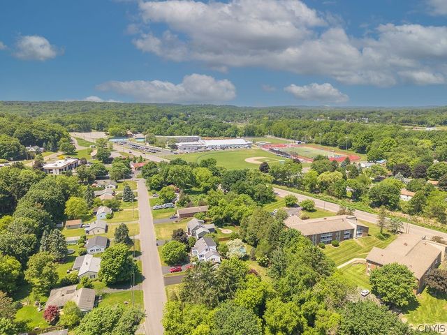 115 Huntington Road, Onondaga, NY 13219