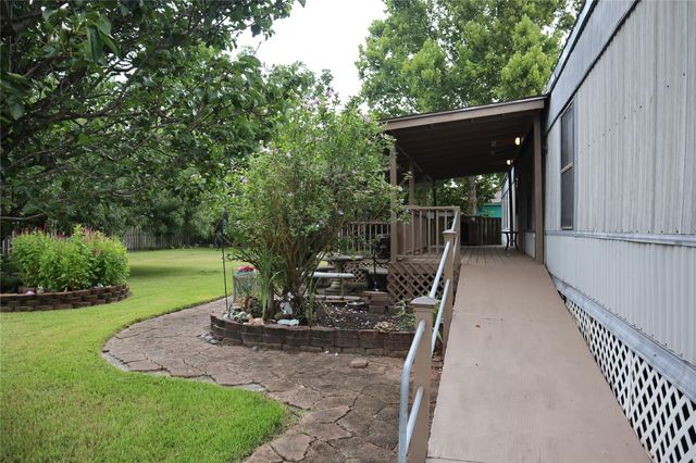 14134 Brownsville Street, Houston, TX 77015