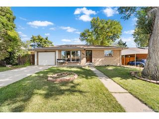 8560 Crescent Dr, Westminster, CO 80031