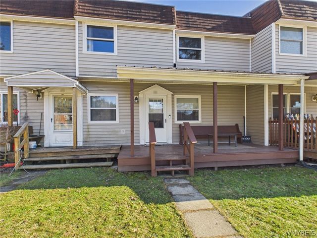 26 Pine Tree Village Road, Ellicottville, NY 14731