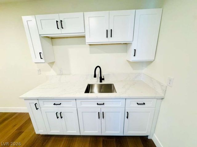 4404 Edward Avenue, Las Vegas, NV 89108